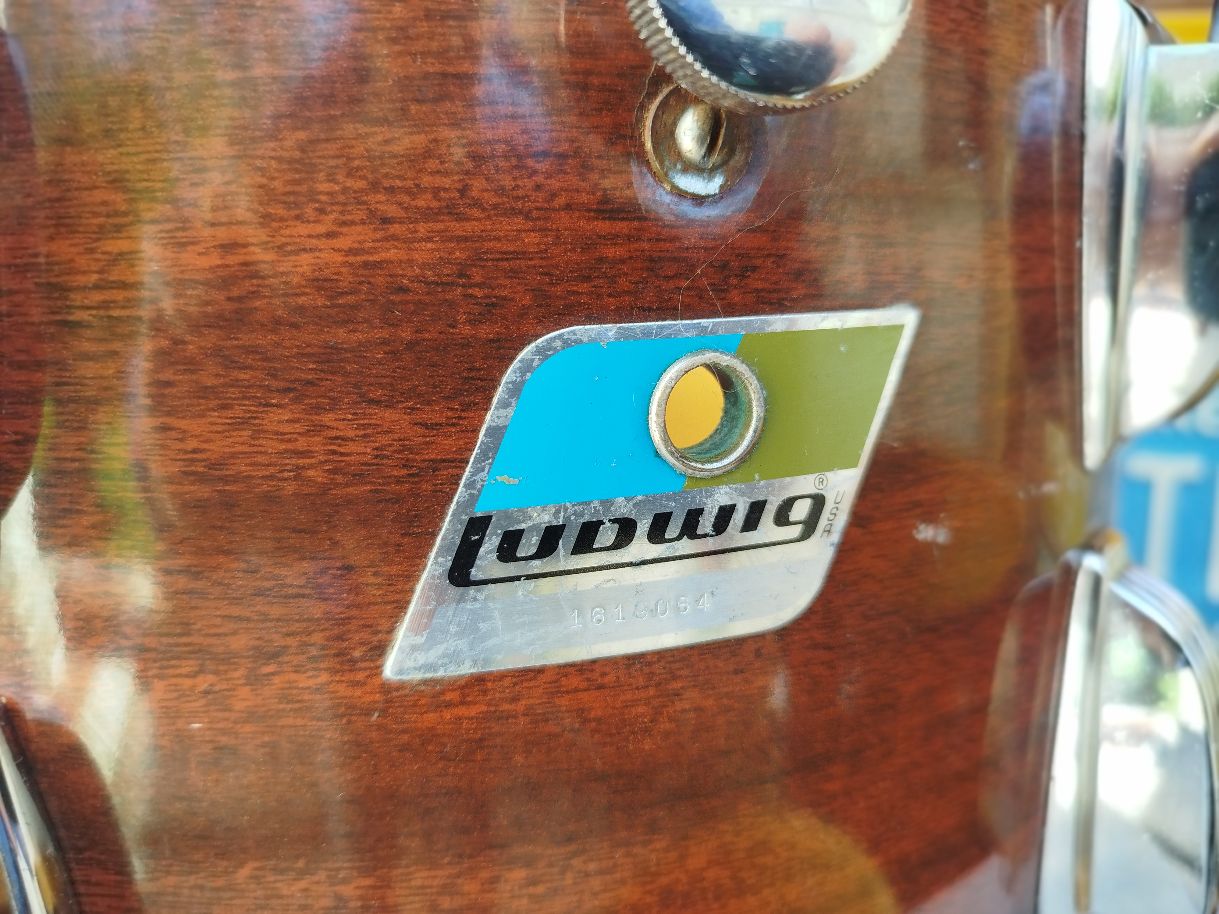 LUDWIG Big Beat 1976, Mahogany Cortex.