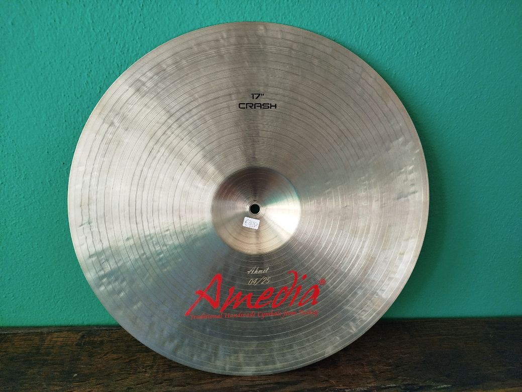AMEDIA Hollywood 17" Crash.