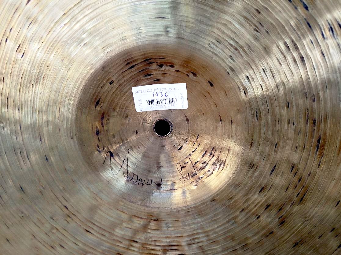 ISTANBUL Agop 18” Crash Ride 30° Anniversary rivettato, usato.