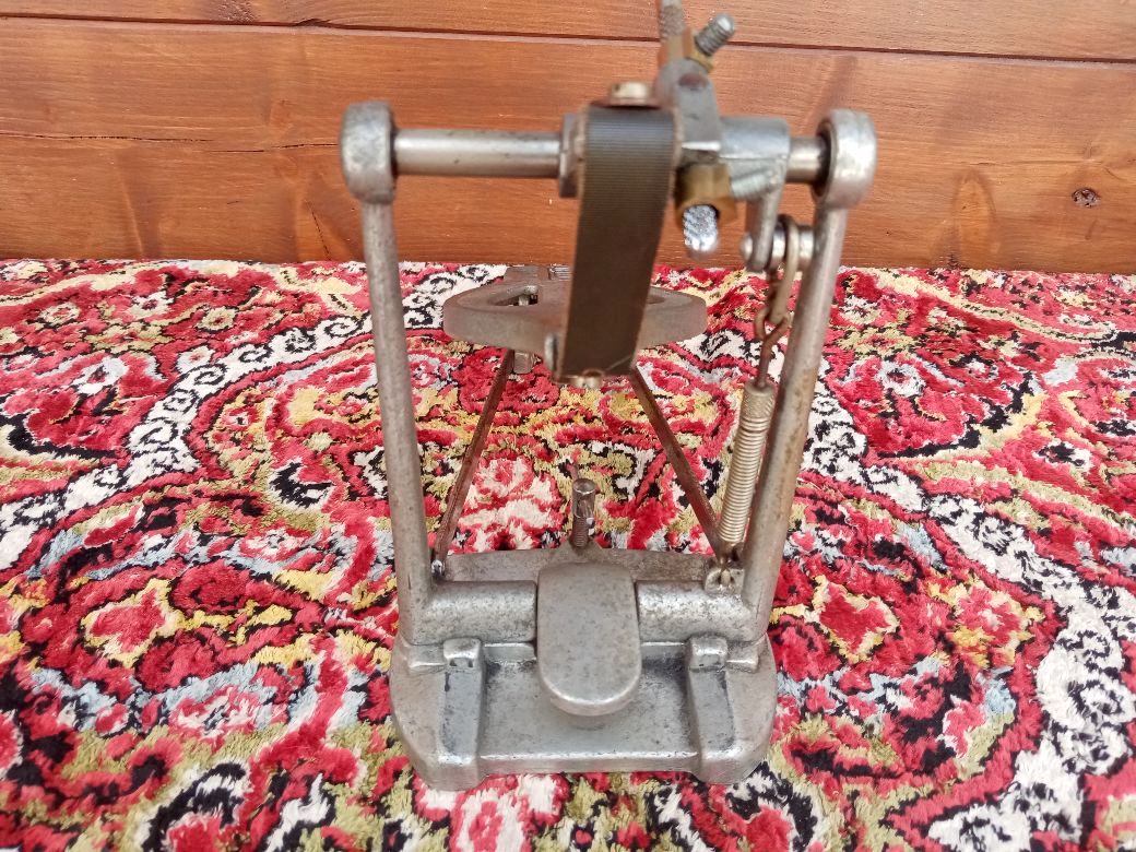 WOODING kick pedal 1970s