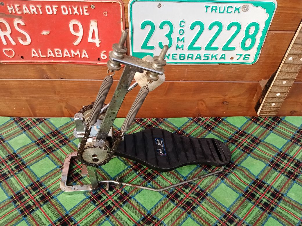 JACQUES CAPELLE Excalibur, 1970s bass drum pedal.