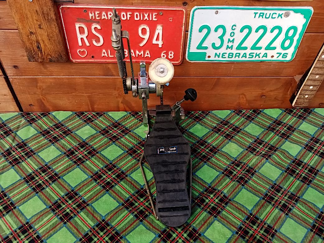 JACQUES CAPELLE Excalibur, 1970s bass drum pedal.