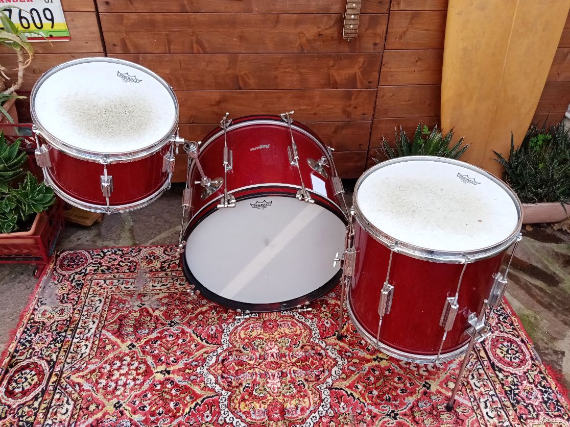 ROGERS Delta, 1965, Red Sparkle.
