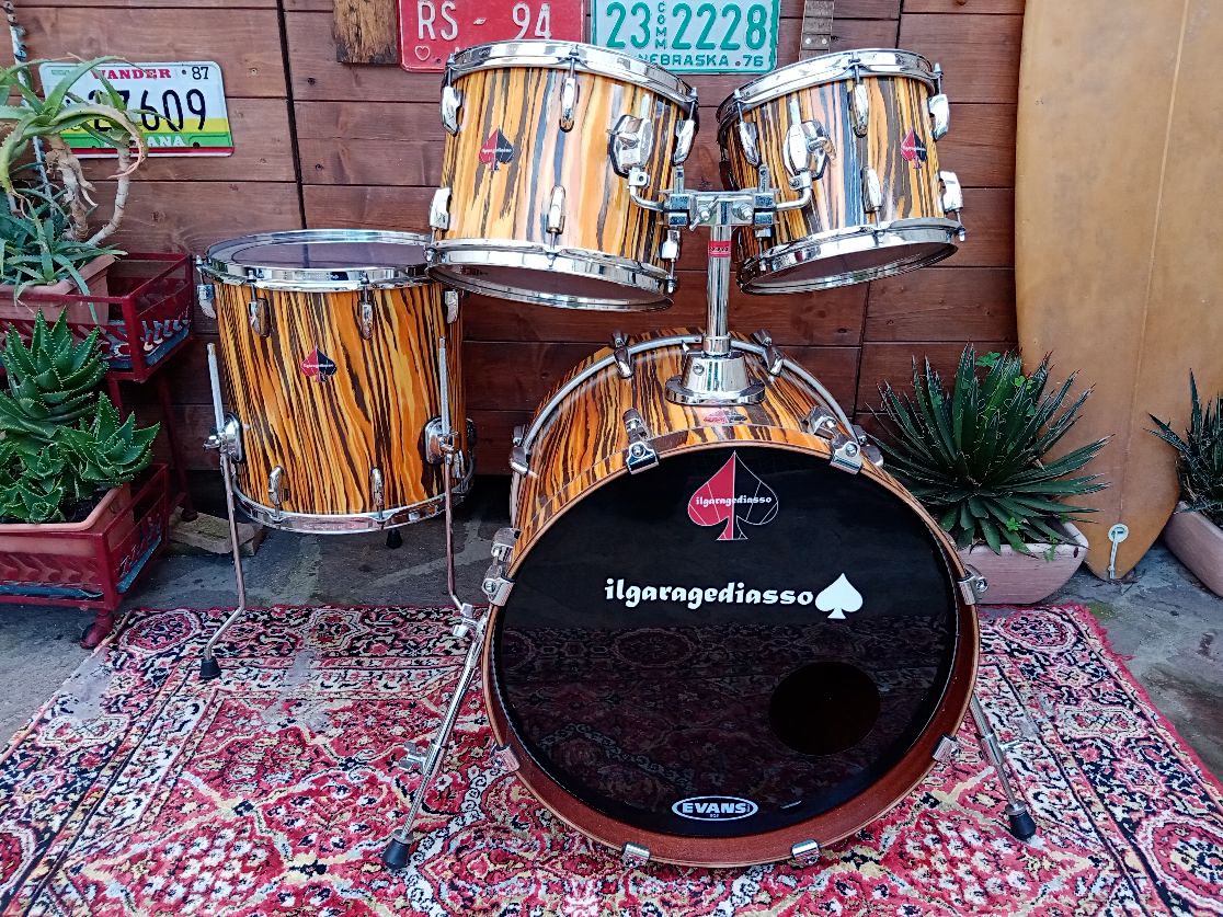 RV Drums “Savana Custom”, used.