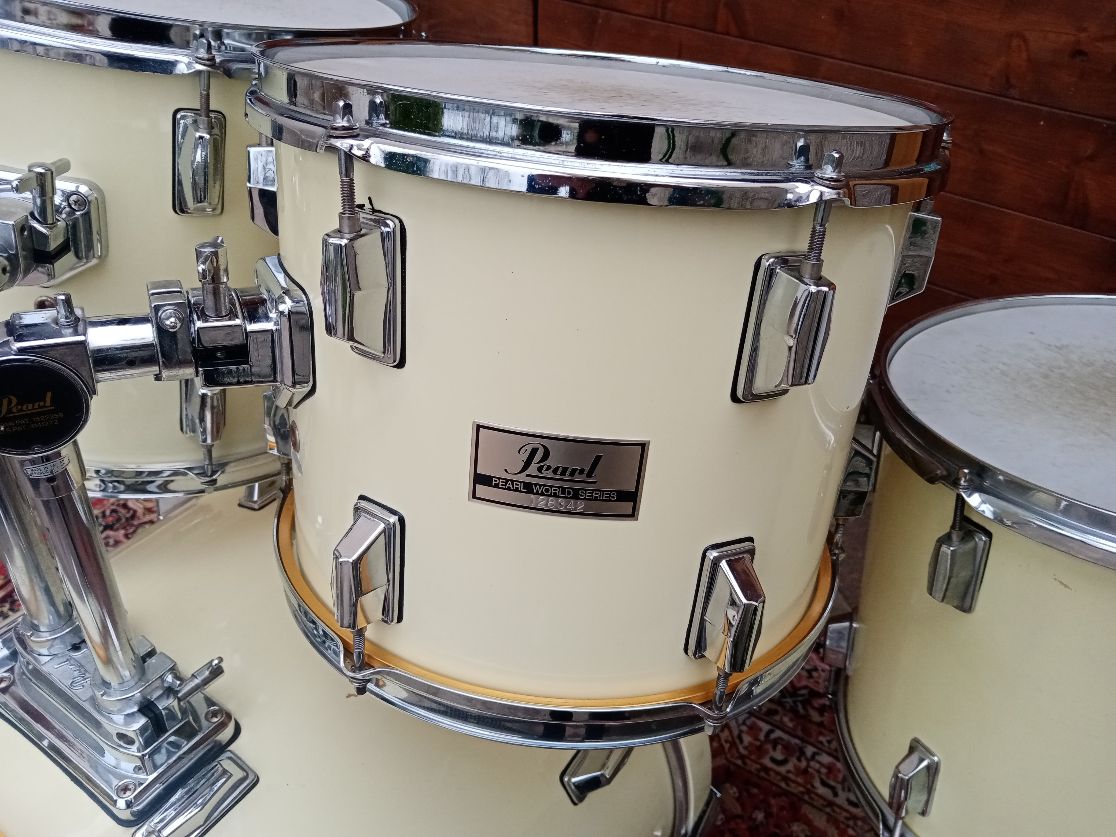 PEARL Prestige World WLX 22-D-50 Antique Ivory, 1985.