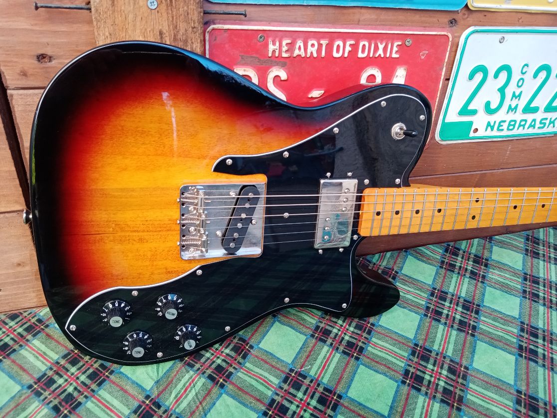 SQUIER Telecaster Classic Vibe 70s, used.