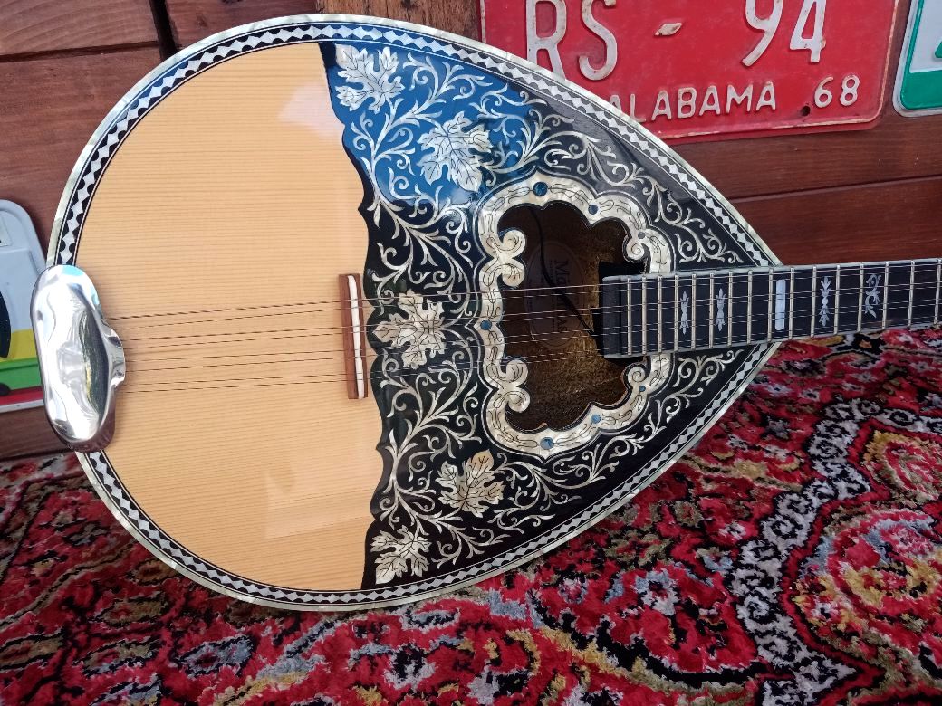 MATSIKAS Greek Bouzouki BZ8-361 elettrificato. Usato.