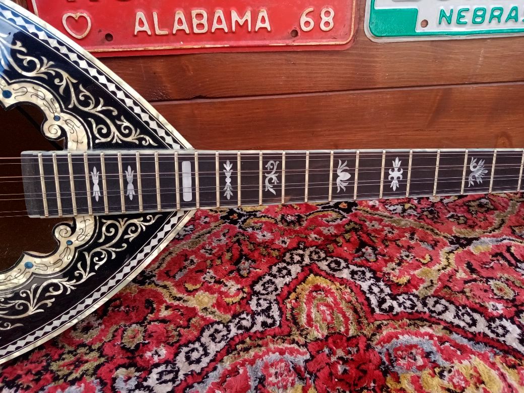 MATSIKAS Greek Bouzouki BZ8-361 elettrificato. Usato.