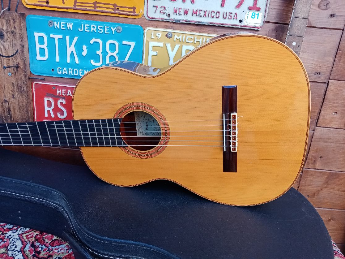 MONZINO chitarra mod. Classica II, 1965. Vintage.