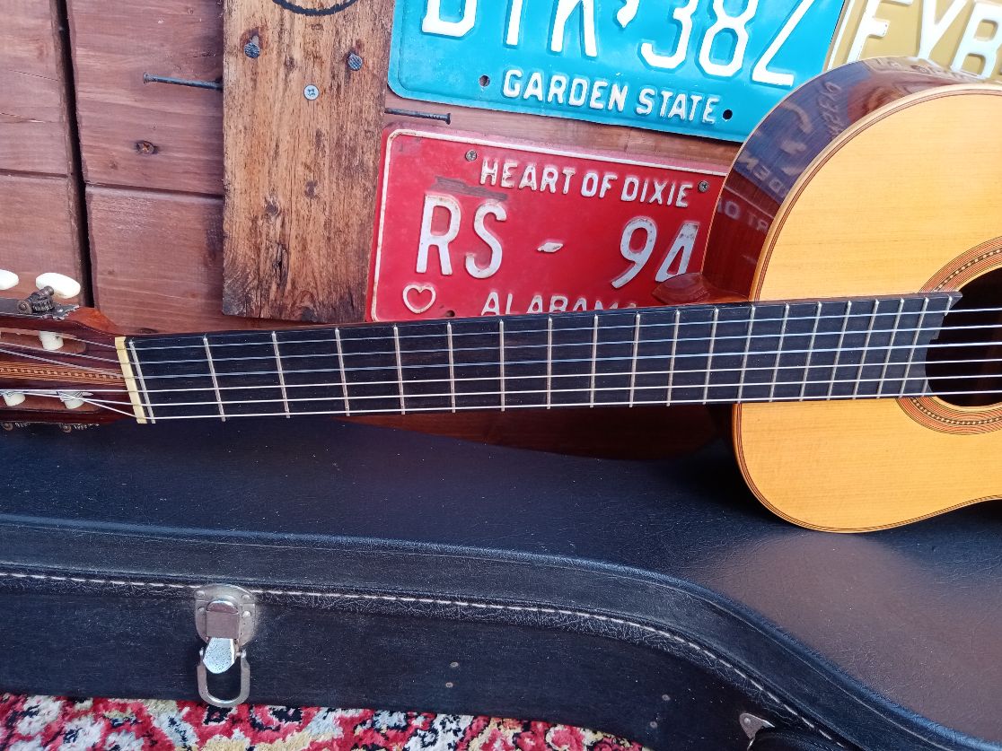 MONZINO chitarra mod. Classica II, 1965. Vintage.