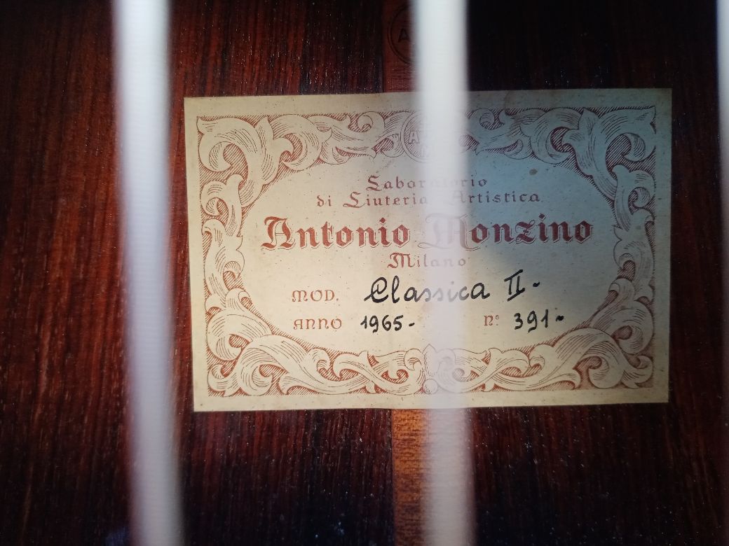 MONZINO chitarra mod. Classica II, 1965. Vintage.