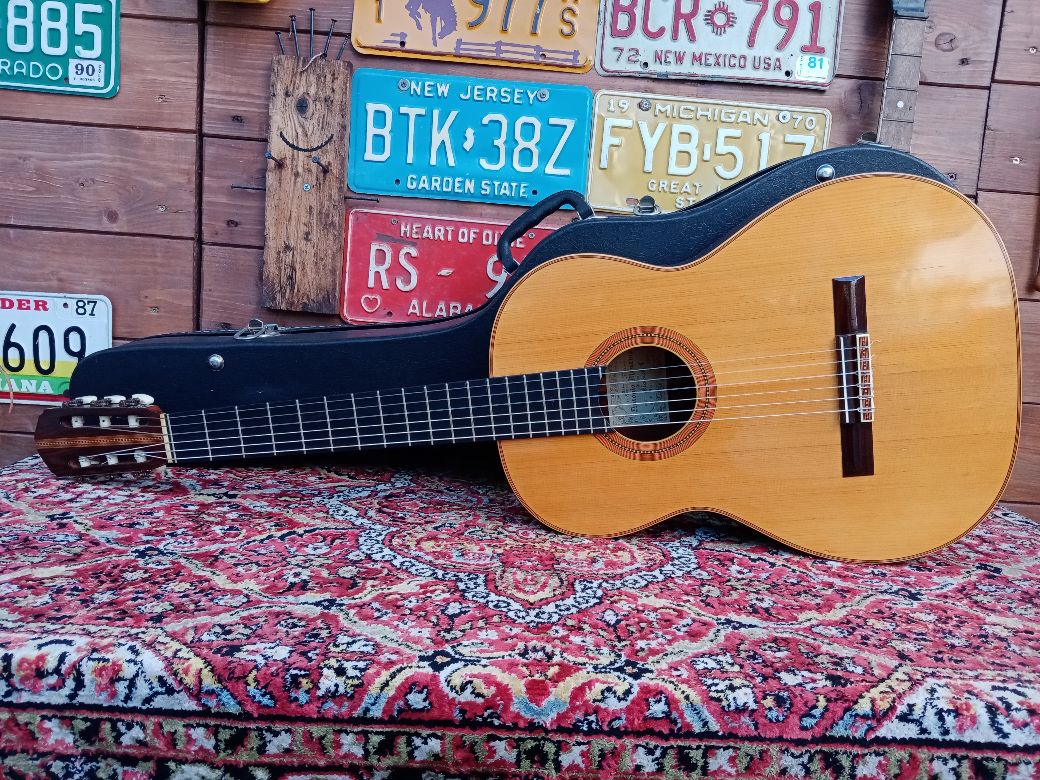 MONZINO chitarra mod. Classica II, 1965. Vintage.
