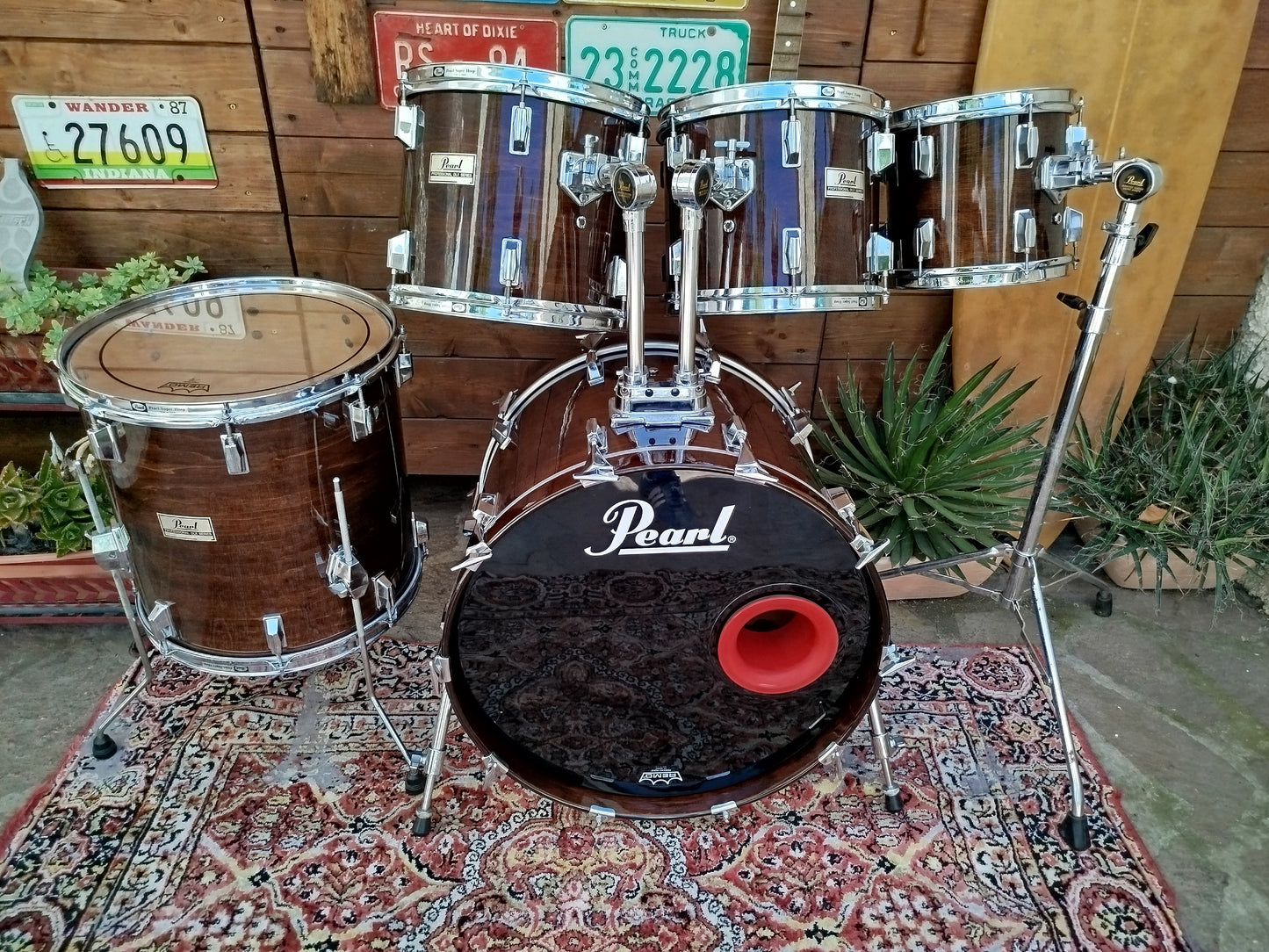 PEARL DLX 1984, Dark Walnut made in Japan+ TAMBURO Formula Maple 10"x9".