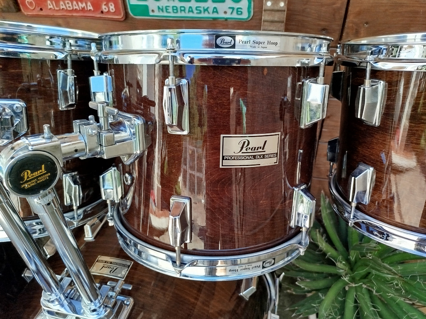 PEARL DLX 1984, Dark Walnut made in Japan+ TAMBURO Formula Maple 10"x9".