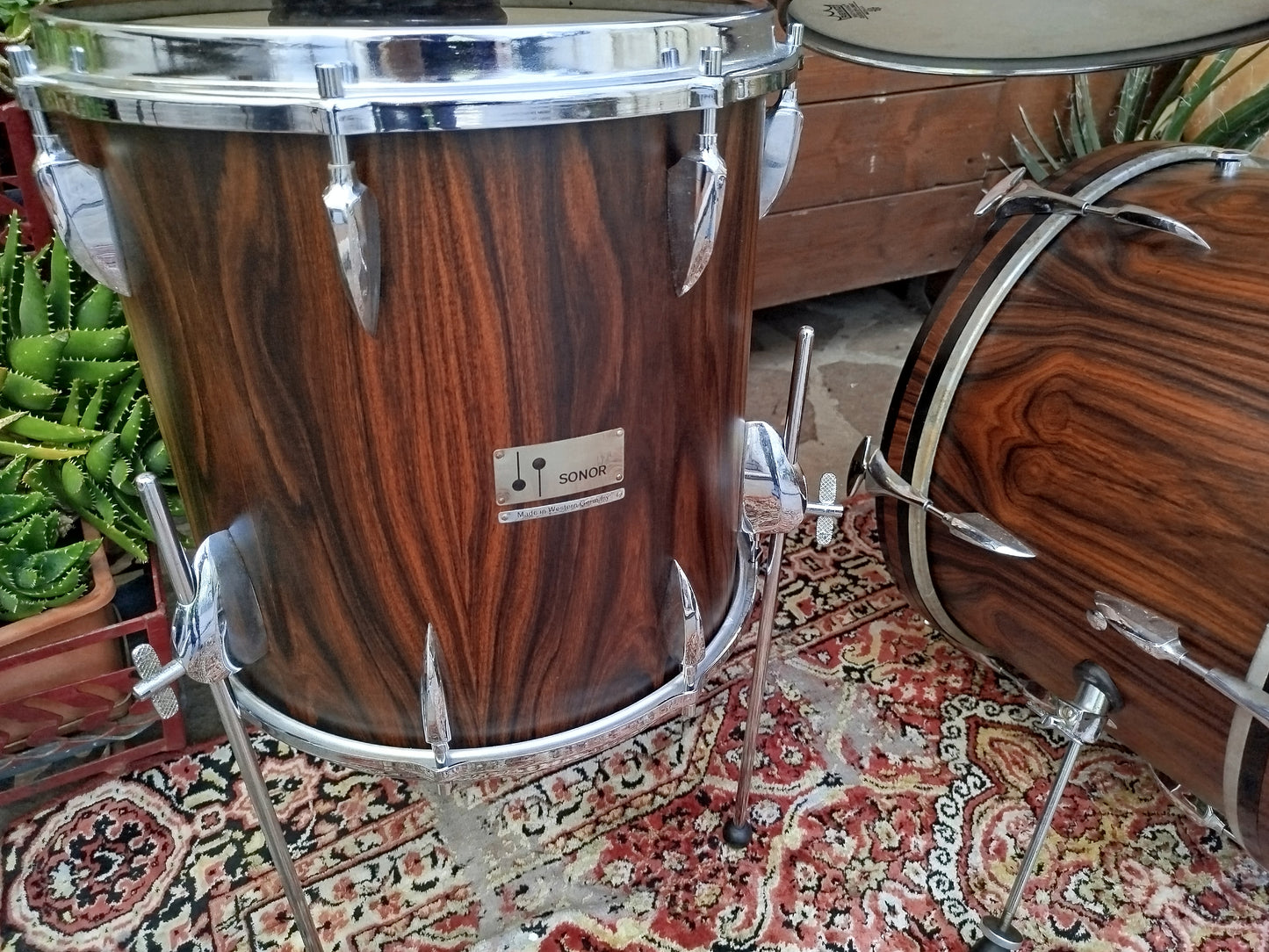 SONOR Teardrop Rosewood Jazz, 1970s.