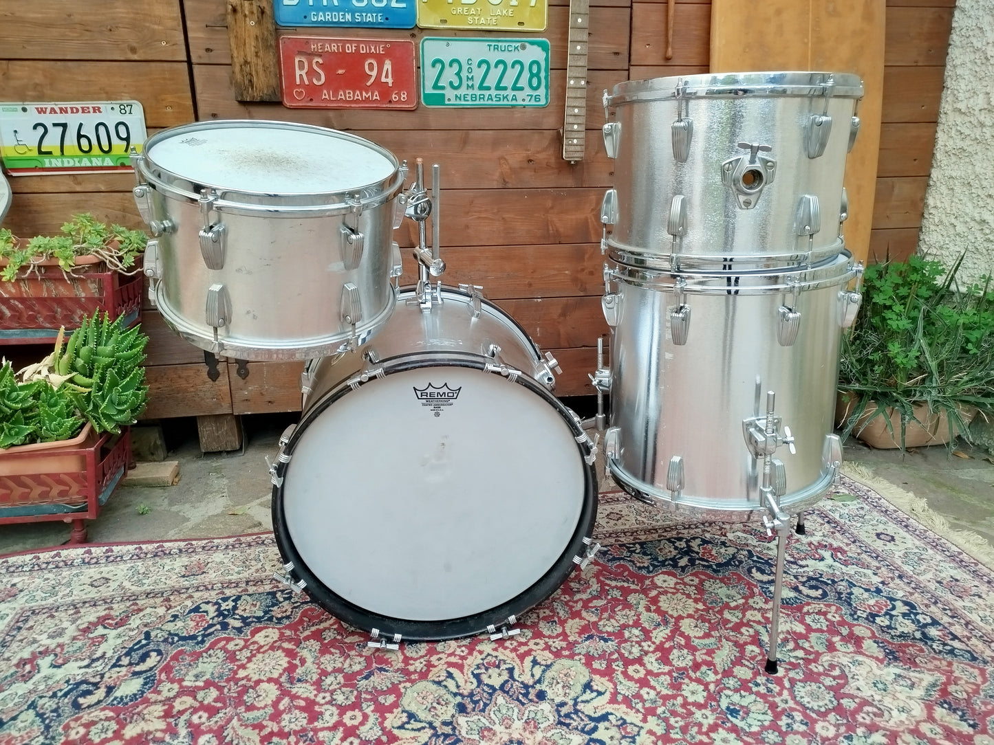 SUPER WOODING "President" Jazz set, 1970s.