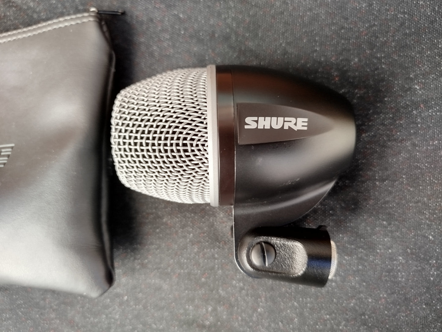 SHURE PG52, microfono dinamico per grancassa, usato.