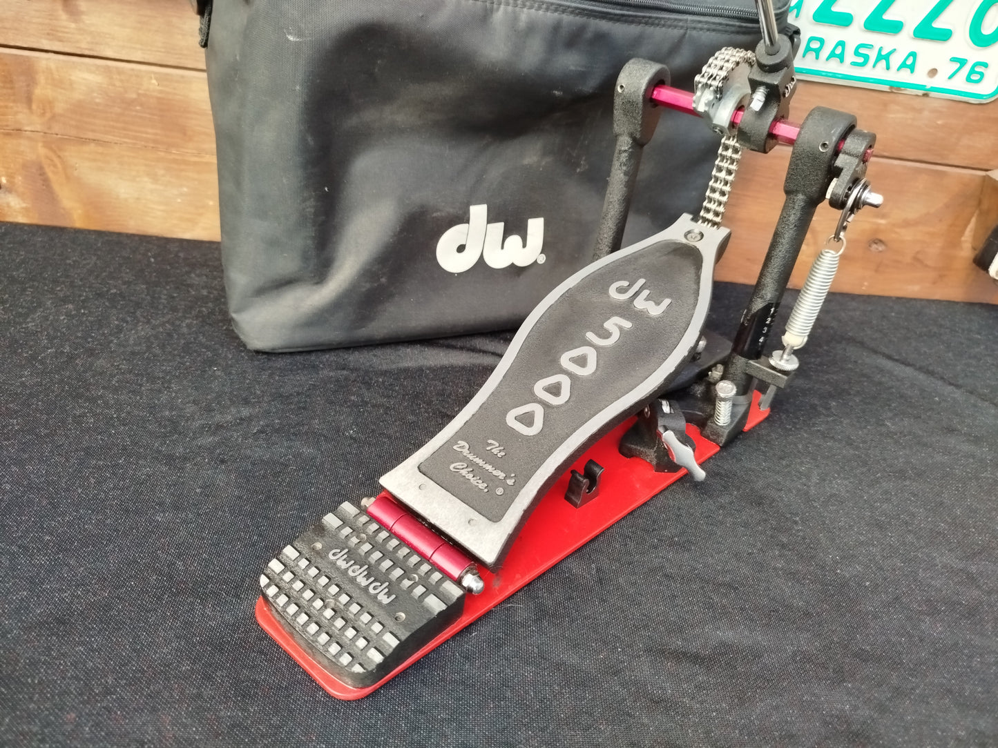 DW 5000AD4 single pedal used.