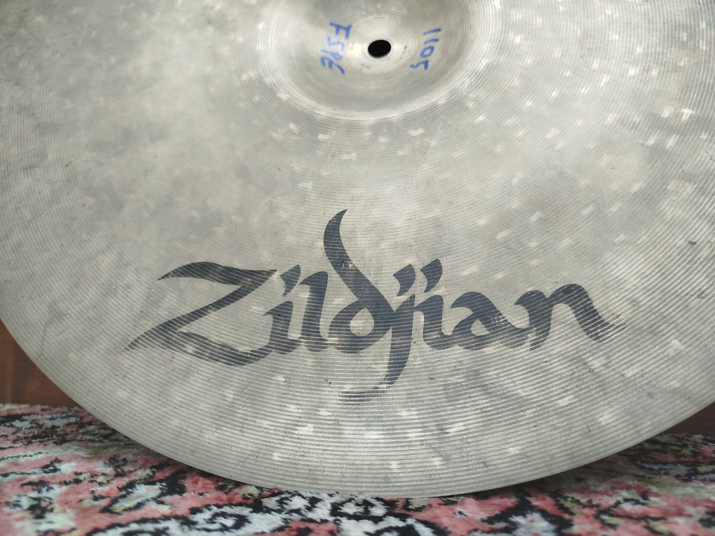 ZILDJIAN K Custom 17" Dark Crash 1995, used.