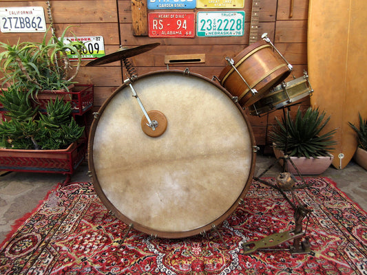 Drum set 1920.