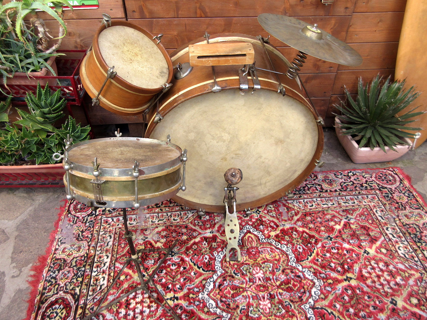 Drum set 1920.