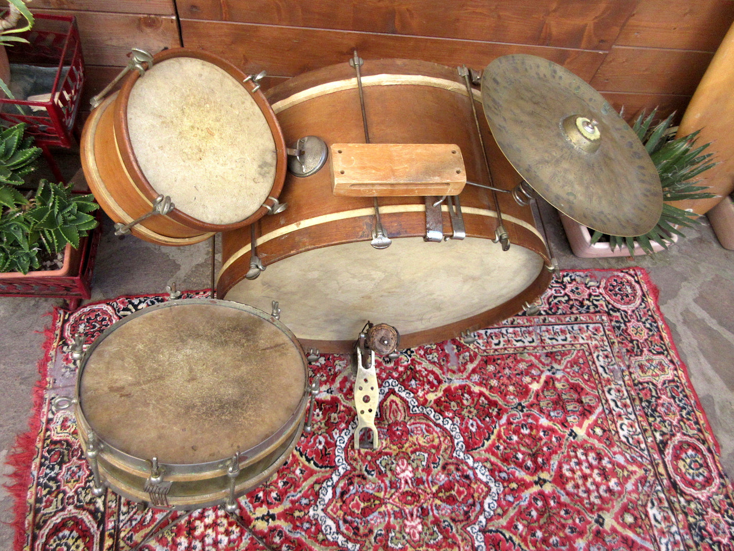 Drum set 1920.