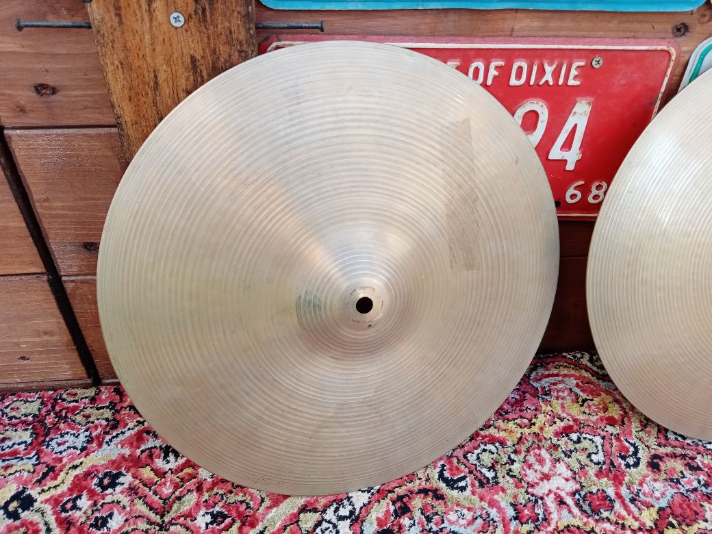 ZILDJIAN A New Beat 14" Hi Hat 1970s.