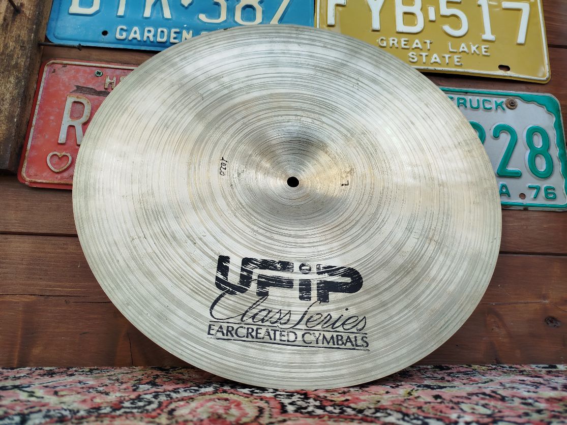 UFIP Class 16" Crash, 1990s.