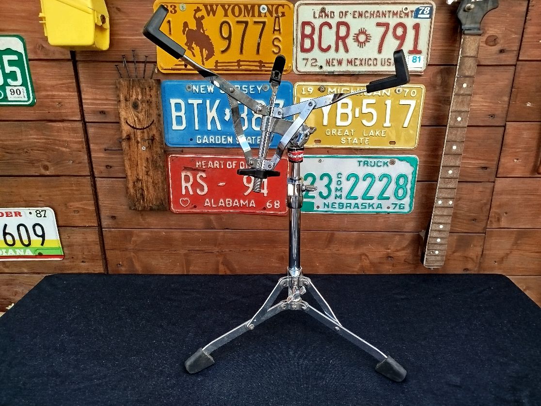 GIBRALTAR 8606 flat base snare stand, usata.
