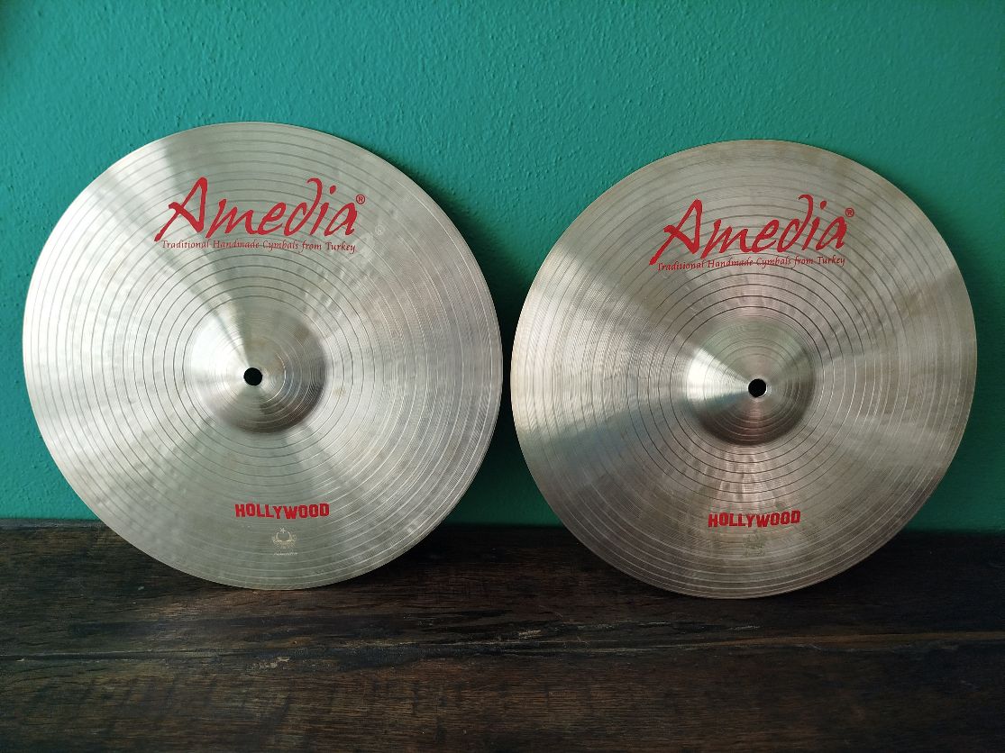AMEDIA Hollywood cymbal set.