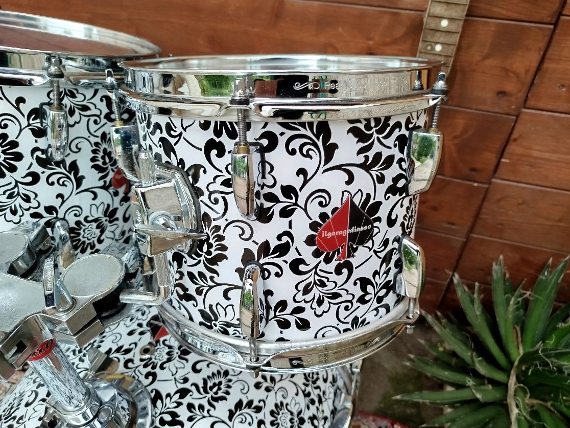 RV Drums “Custom Flowers”, usata.