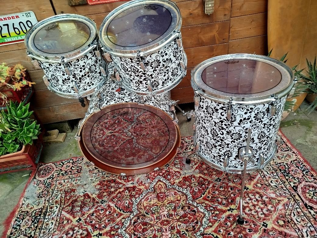 RV Drums “Custom Flowers”, usata.