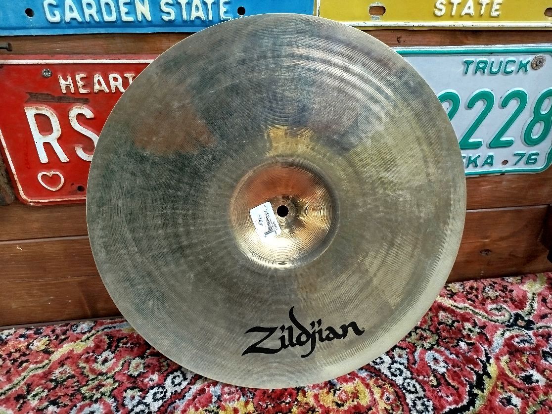 ZILDJIAN A Custom 15" Crash, nuovo.