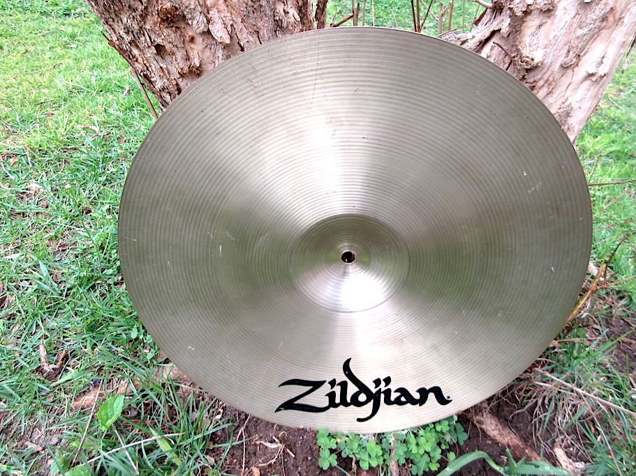 ZILDJIAN_A_16__M_51a7e02601833.jpg