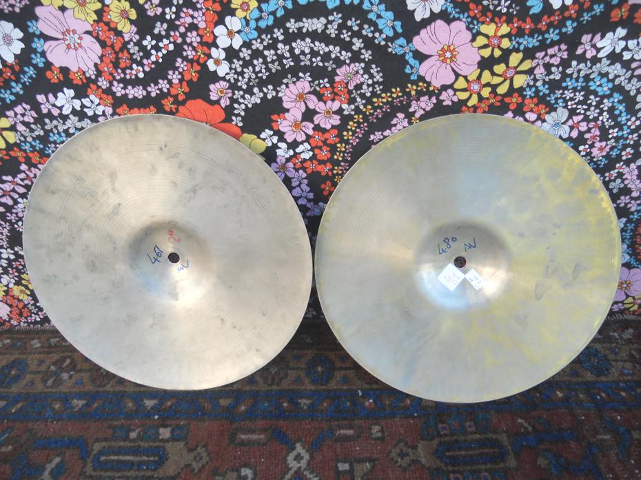 DSCN3427.JPGLUDWIG Standard by Paiste 12" Hi Hat.