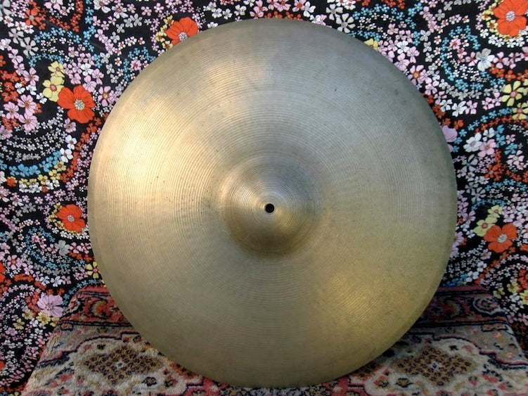 ZILDJIAN_A_22__R_56336da6f2d0a.jpg