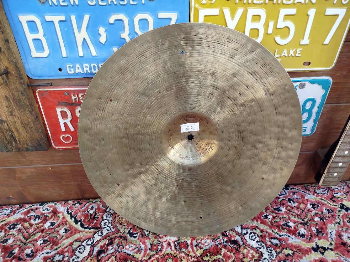 ISTANBUL Agop 18” Crash Ride rivettato, usato.