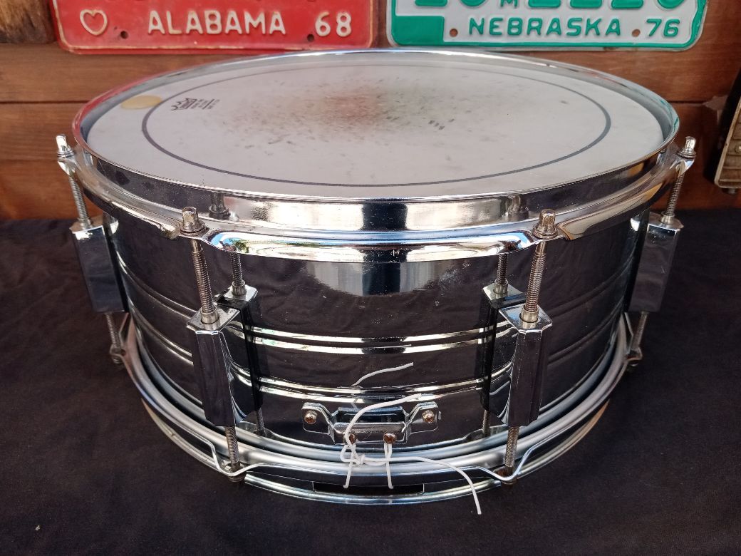 PEARL Export EX-614-D, 14”x6.5” 1990s, used.