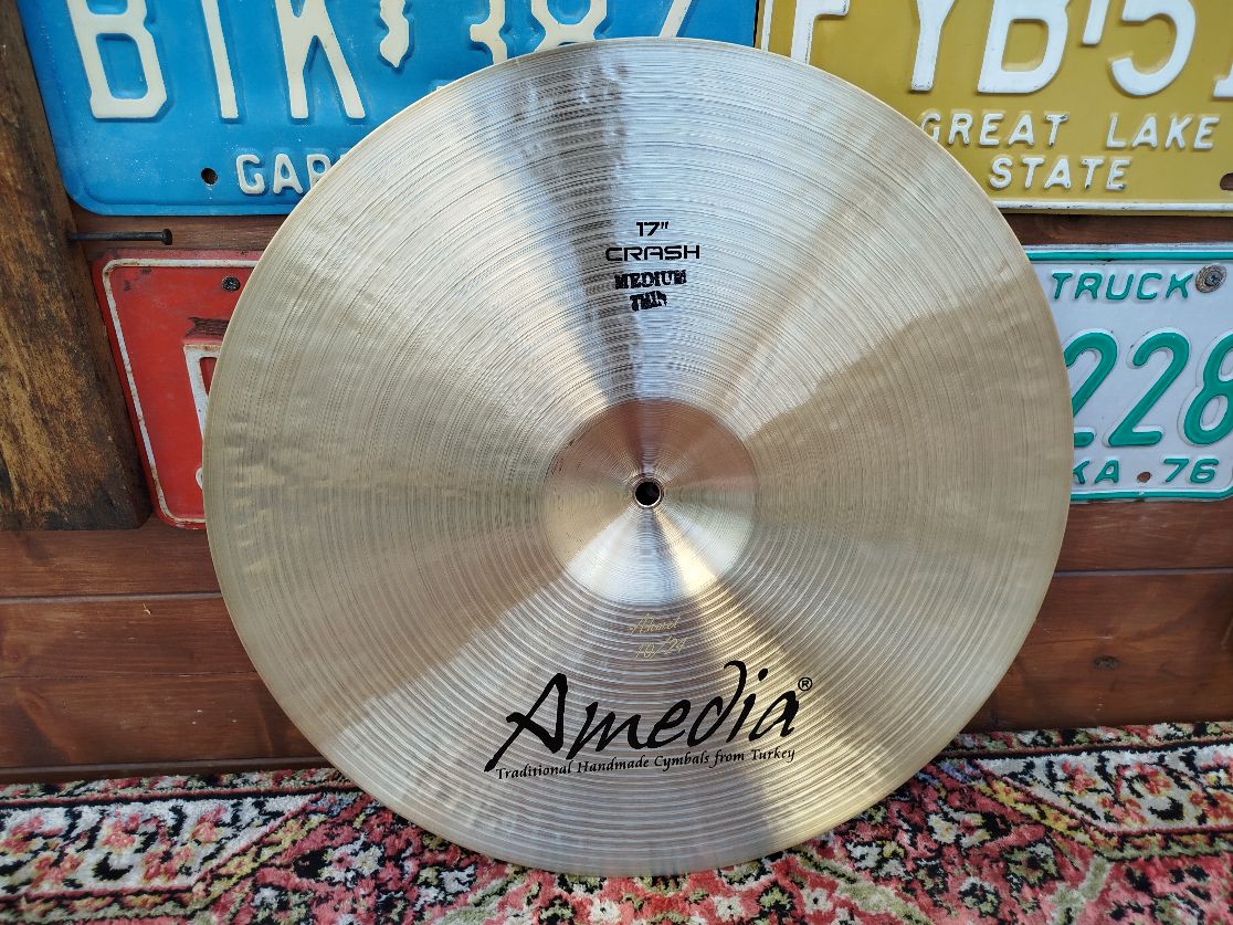 AMEDIA Classic 17” medium thin crash.