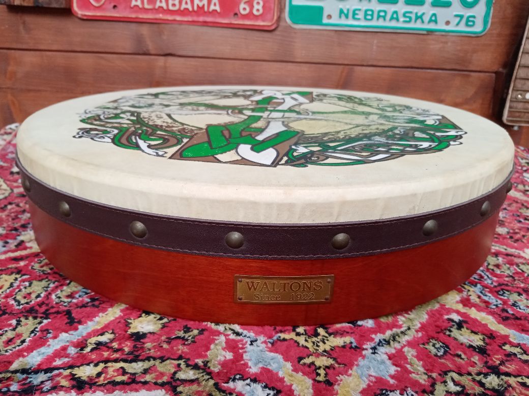 WALTONS bodhran 18” Ireland.