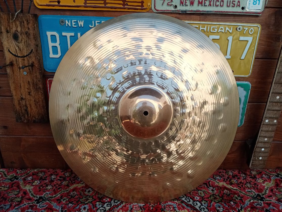 ZILDJIAN K Prototype 21” Brilliant. (27)