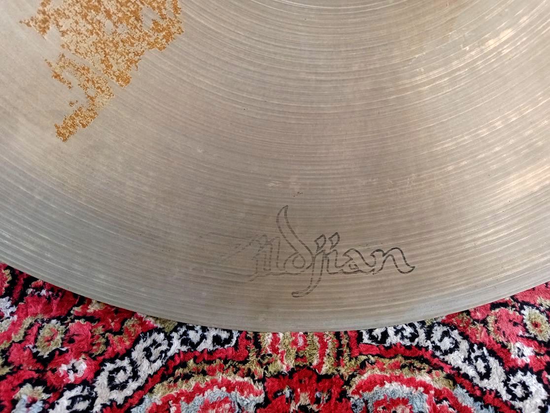 ZILDJIAN A 22” Ride, 1970s. (15-C24/8AVAL)