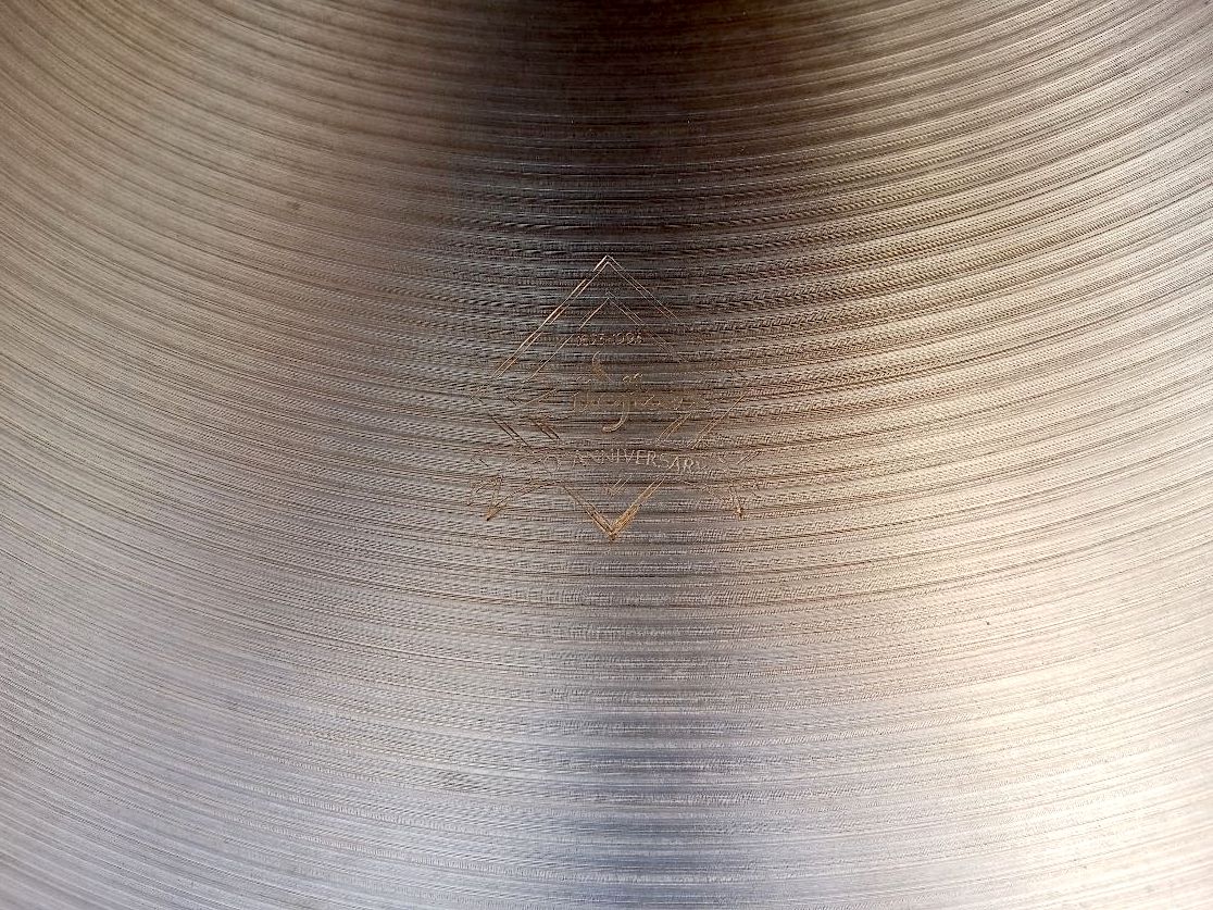 ZILDJIAN A 20” Medium Ride 370° Anniversary.