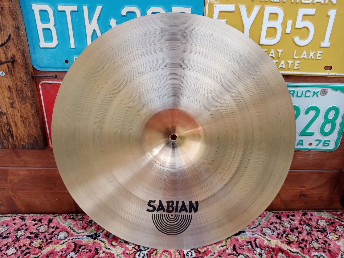 SABIAN AAX 18" Studio Crash, new.