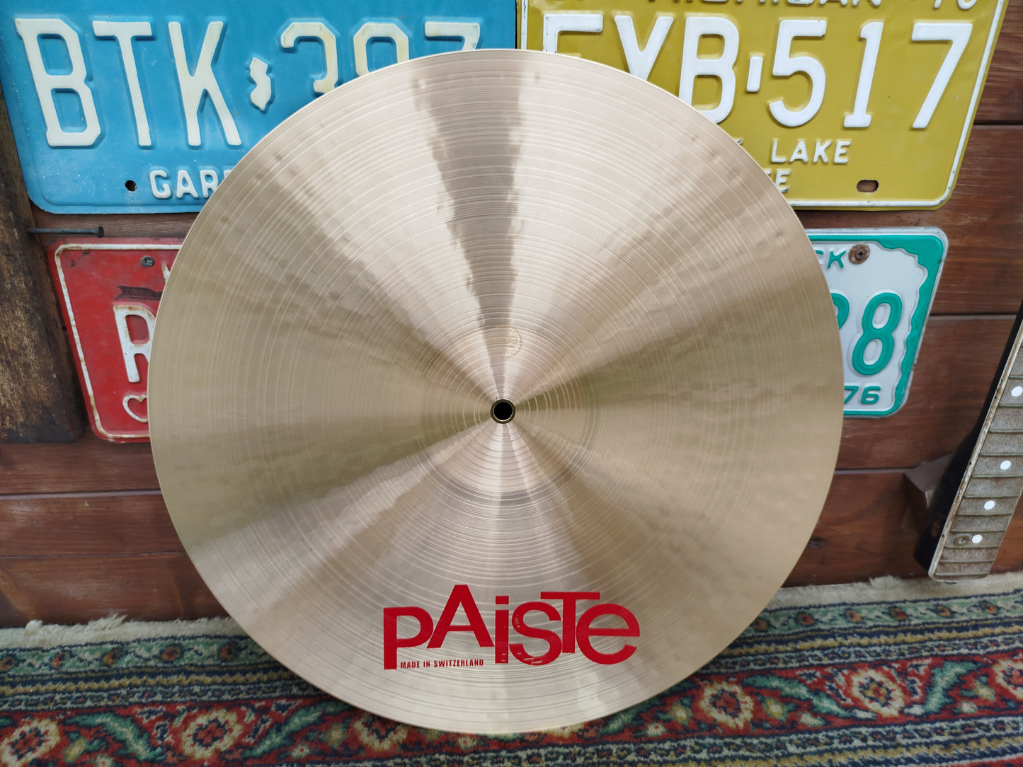 PAISTE 2002 18" Flat Ride.