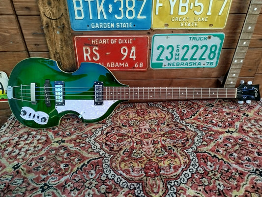 KYLIN Violin Bass, Greenburst.