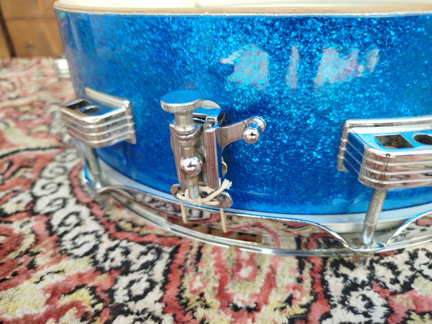 LUDWIG Downbeat 14"x4" Blue Sparkle, 1965.