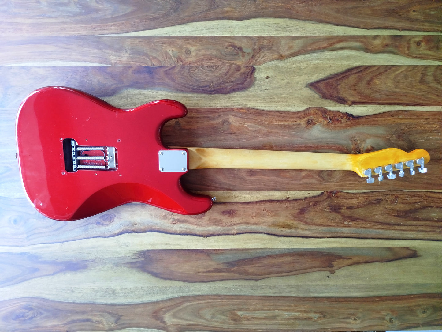 STRAT Custom, Candy Apple Red, Usata.
