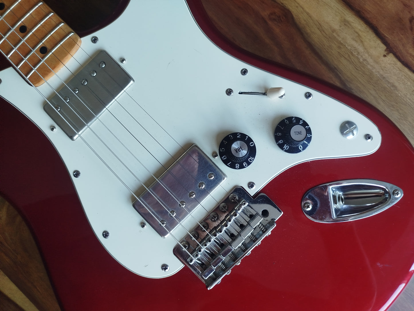 STRAT Custom, Candy Apple Red, Usata.