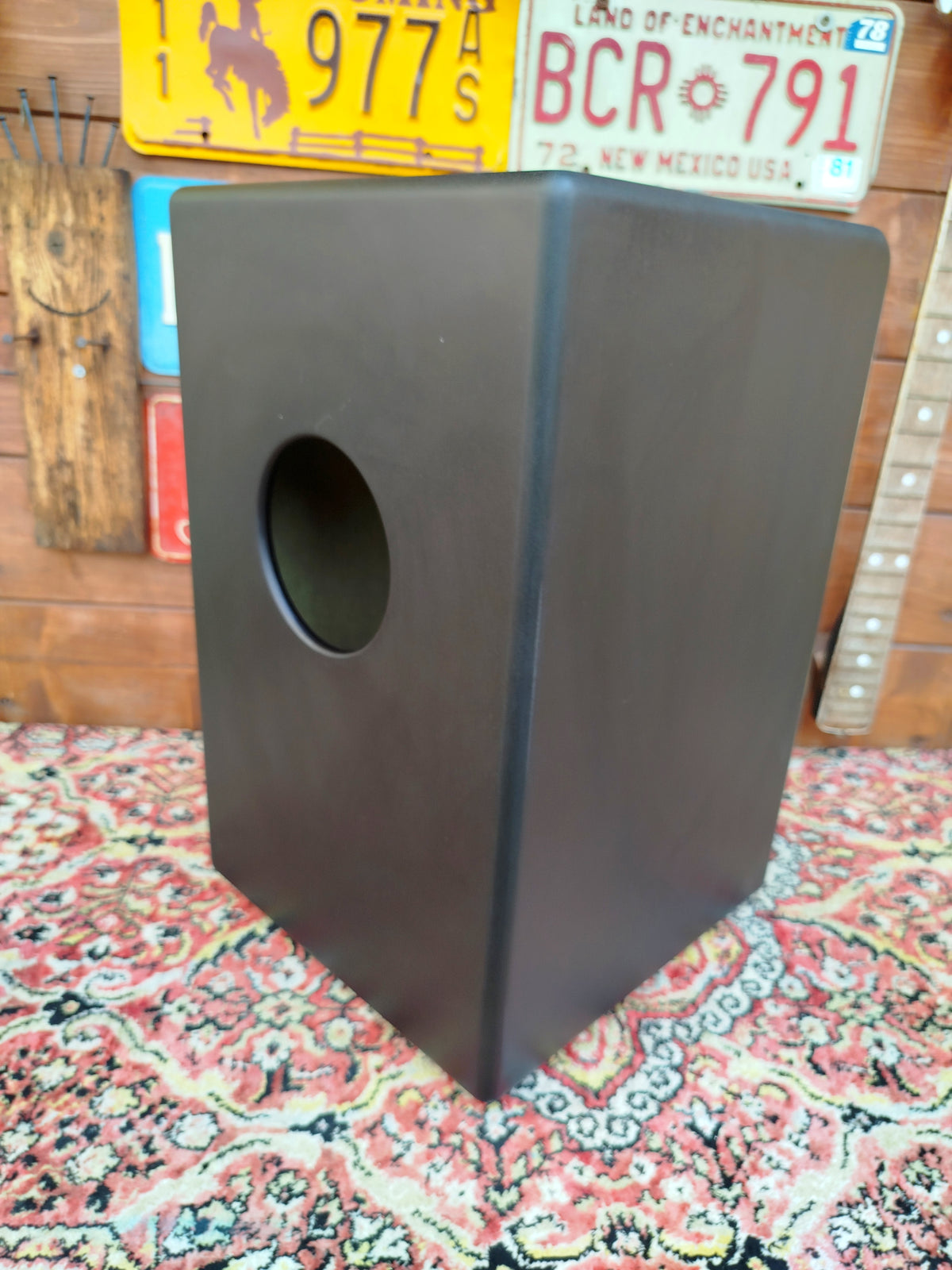 GIARA by Duende cajon First 2.0 Red.